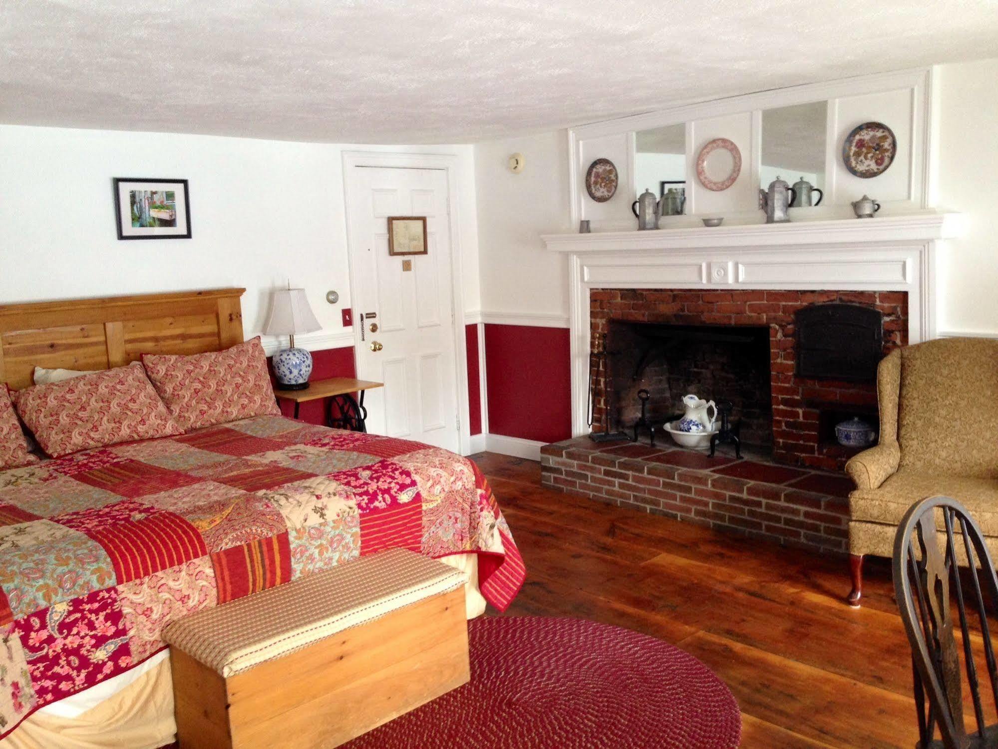 The Quechee Inn At Marshland Farm Extérieur photo