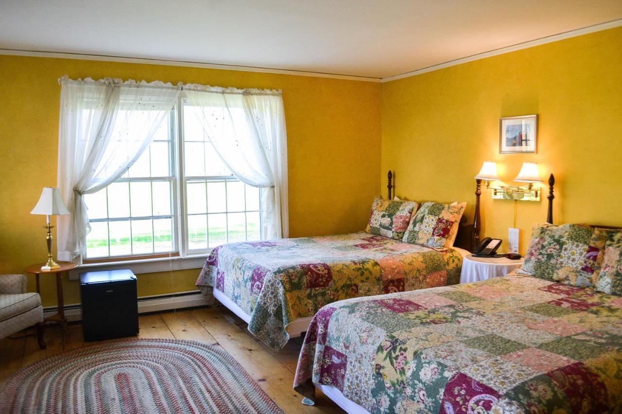 The Quechee Inn At Marshland Farm Extérieur photo